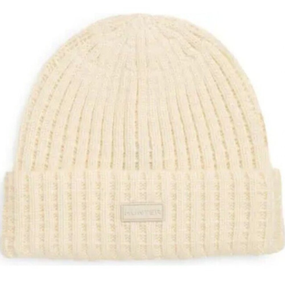 Hunter Waffle Cuff Beanie in White Willow
